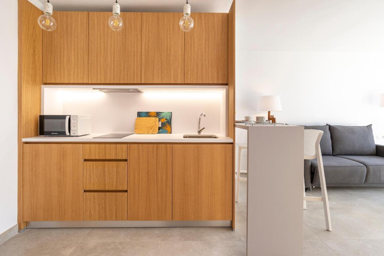 Apartamento 'El Balcon De La Malagueta' Malaga Bagian luar foto