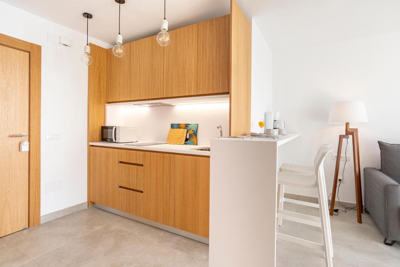 Apartamento 'El Balcon De La Malagueta' Malaga Bagian luar foto