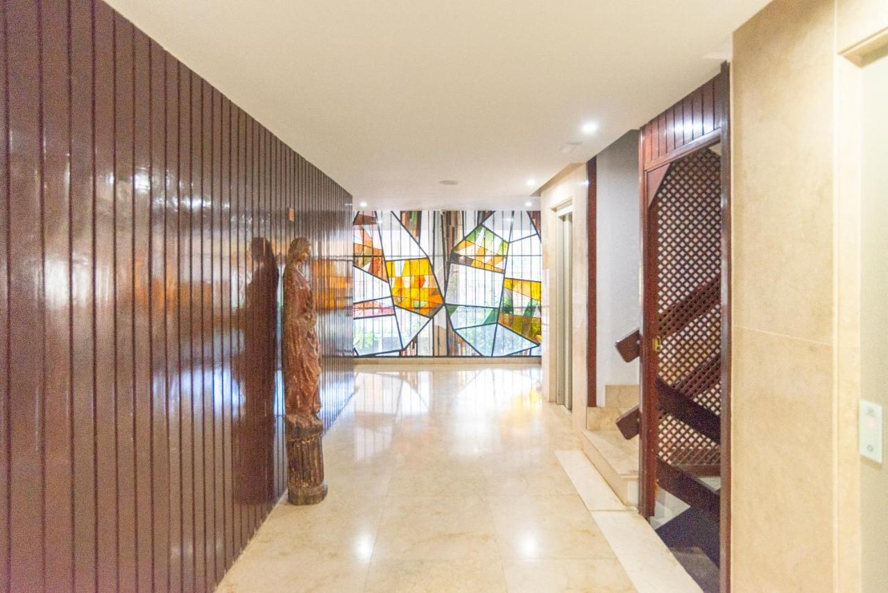 Apartamento 'El Balcon De La Malagueta' Malaga Bagian luar foto